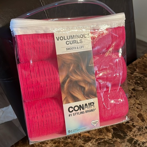 Conair Voluminous Curls Curlers - Picture 11 of 14